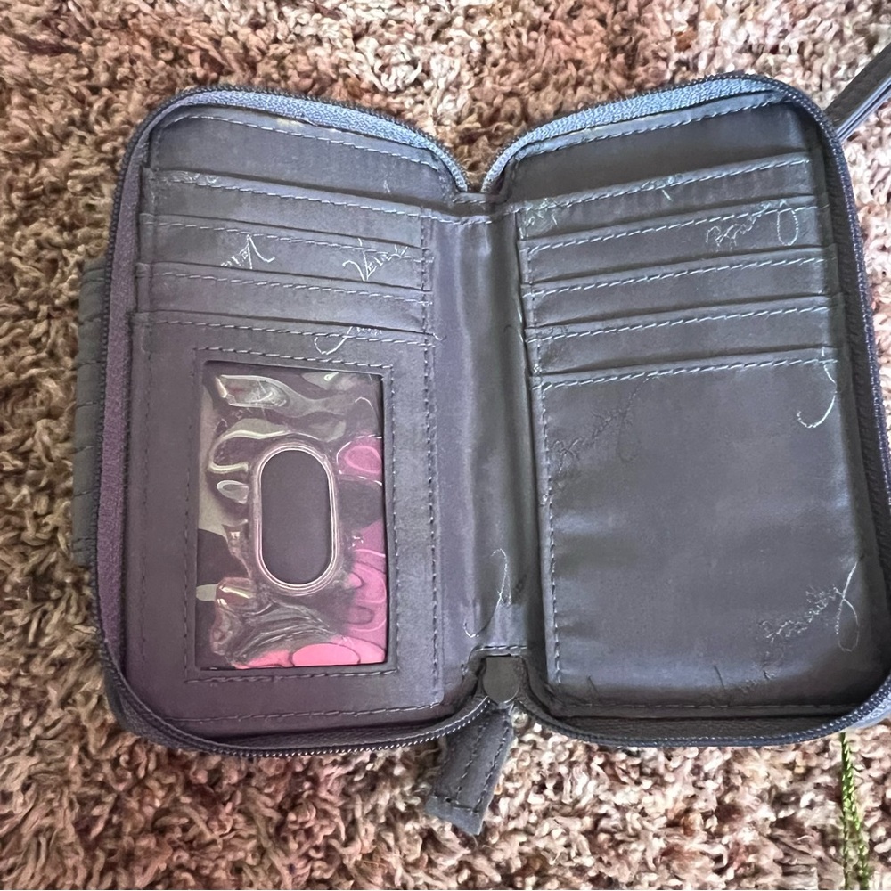 NWT! Vera Bradley Charcoal Quilted Wristlet Wallet - Picture 4 of 6